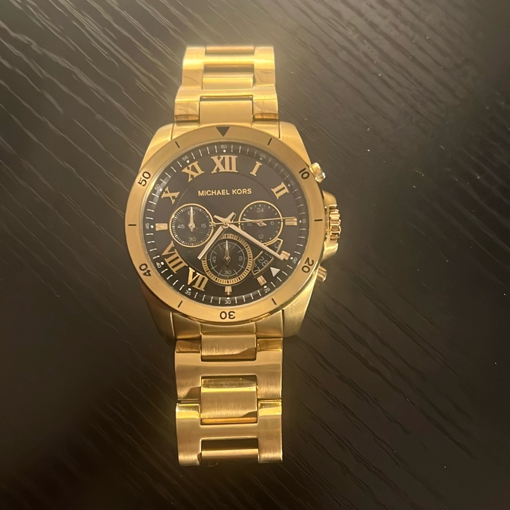 Men’s gold watch. Michael Kors. Mint condition.